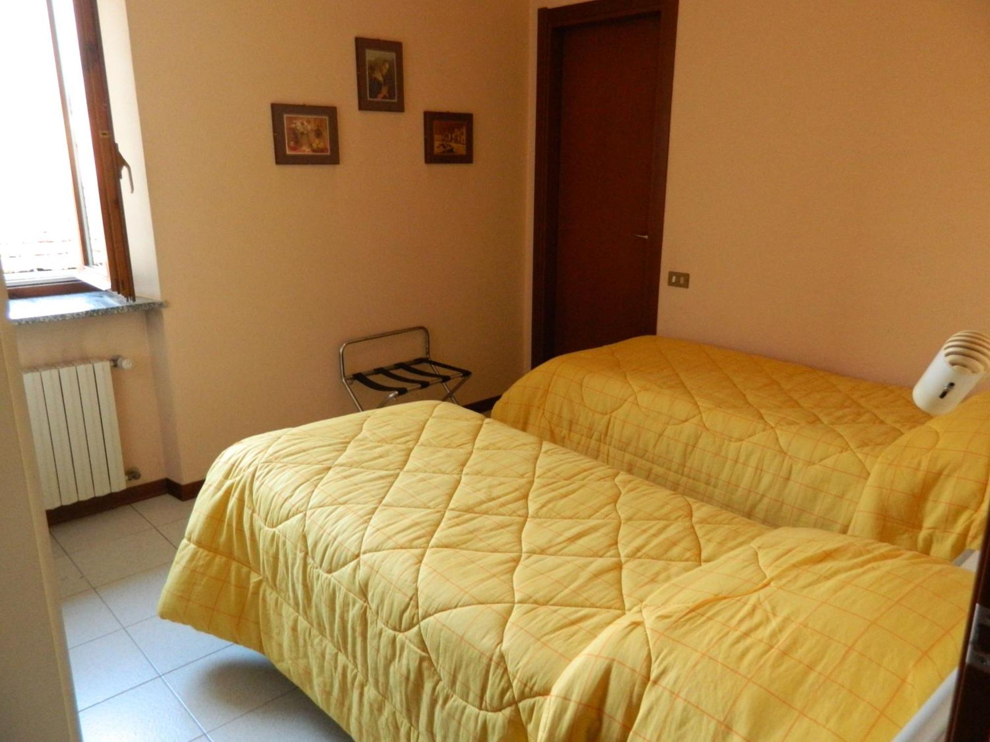 Albergo Michieletto Valmorea Экстерьер фото